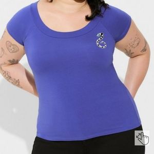 Torrid Beetlejuice Snake Foxy Boat Neck Cap Sleeve Top